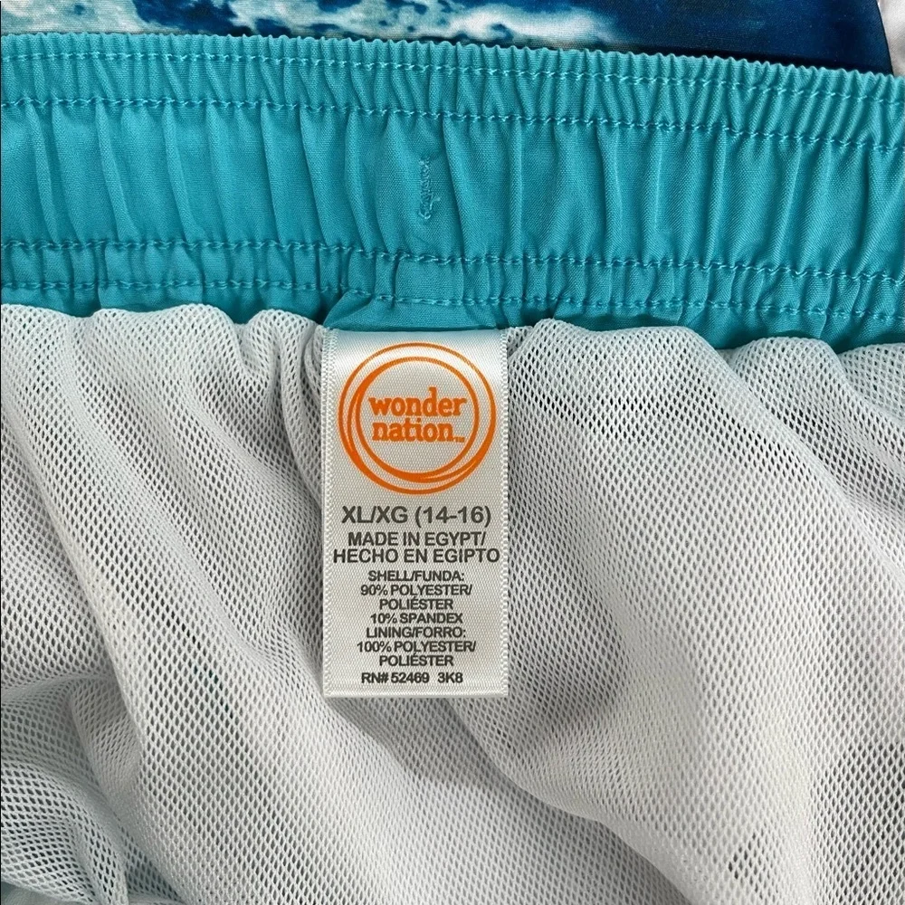 Wonder Nation Realistic Shark swim trunks size XL (14/16)